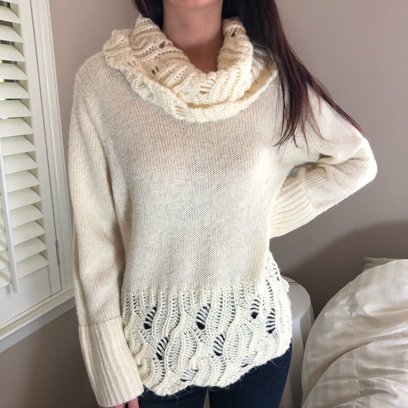 Posh Garden Sweaters - Solddd Outtt